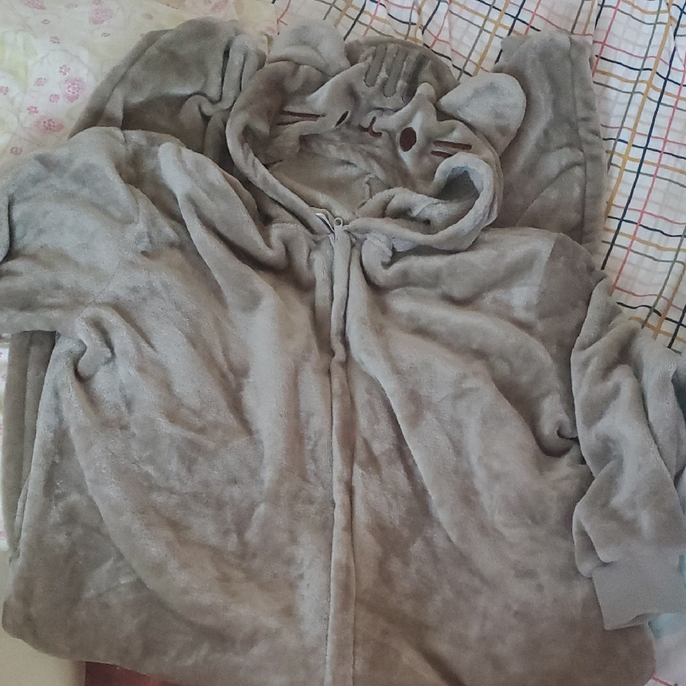 Pusheen Velour Kigurumi